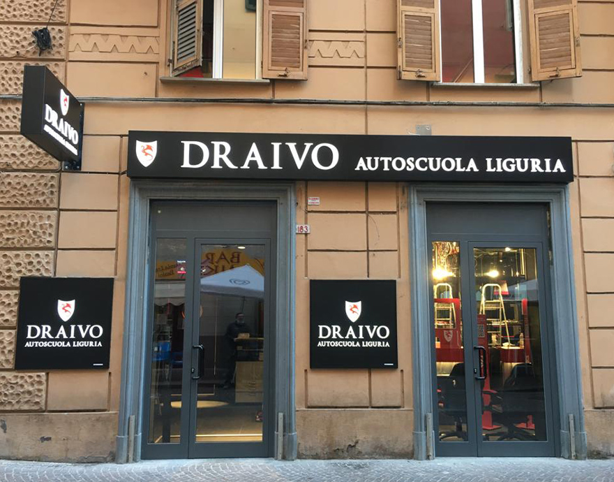 insegne-Cassonetti-luminosi-publigenova-03