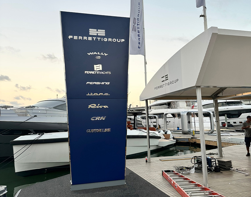 insegne-Segnaletica-Stradale-e-totem-publigenova-03